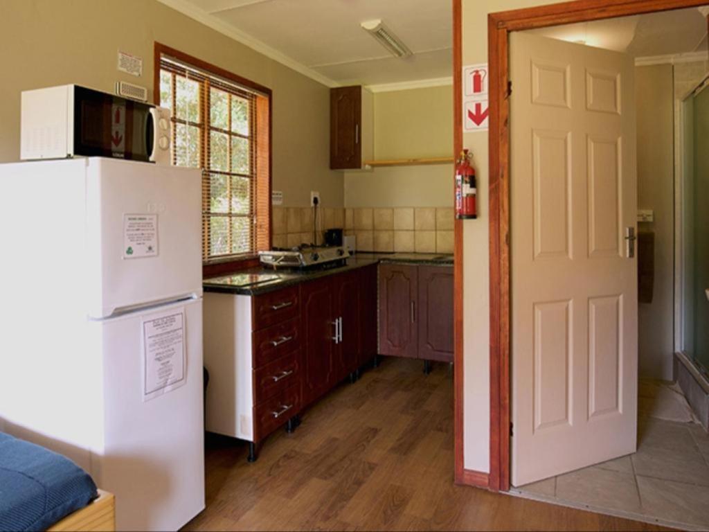 Port St Johns River Lodge Port Saint John's Екстер'єр фото