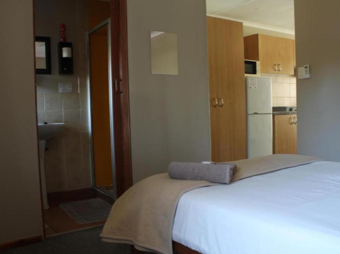 Port St Johns River Lodge Port Saint John's Екстер'єр фото