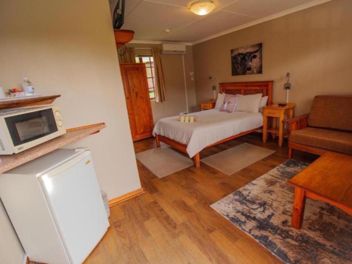 Port St Johns River Lodge Port Saint John's Екстер'єр фото