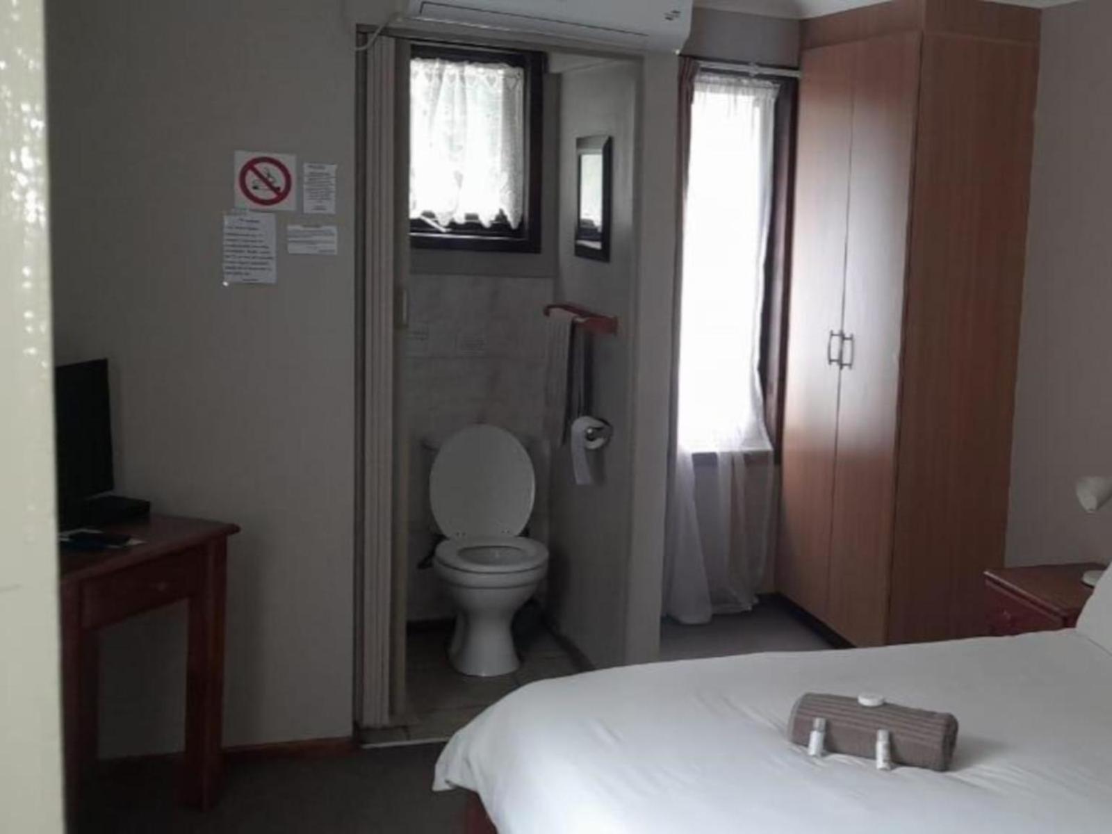Port St Johns River Lodge Port Saint John's Екстер'єр фото